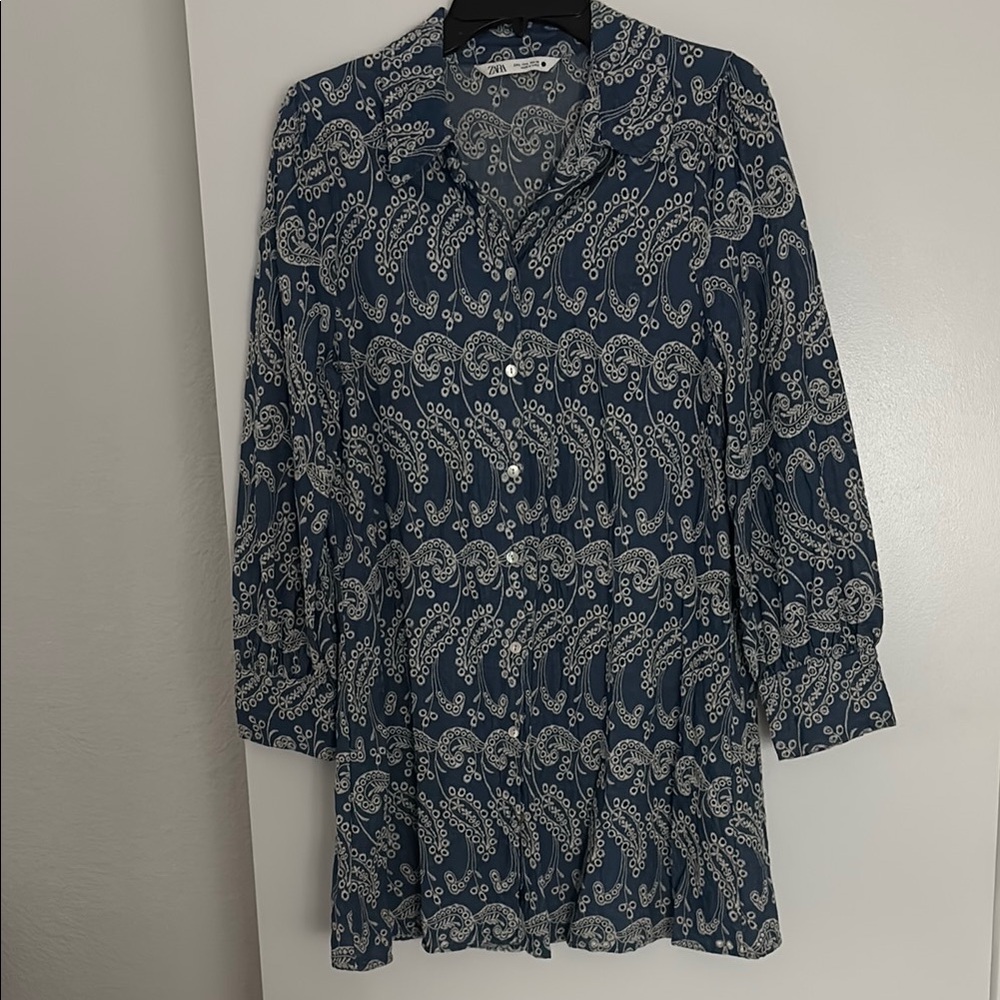 Zara Blue and White Embroidered Blouse